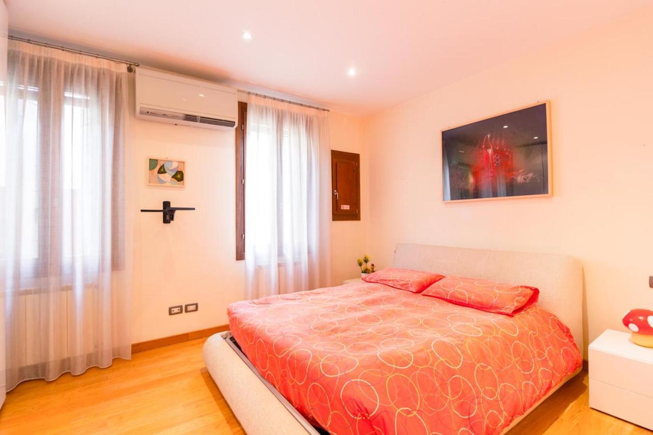 Apartment Ca' Lunetta - 5' From St. Square *