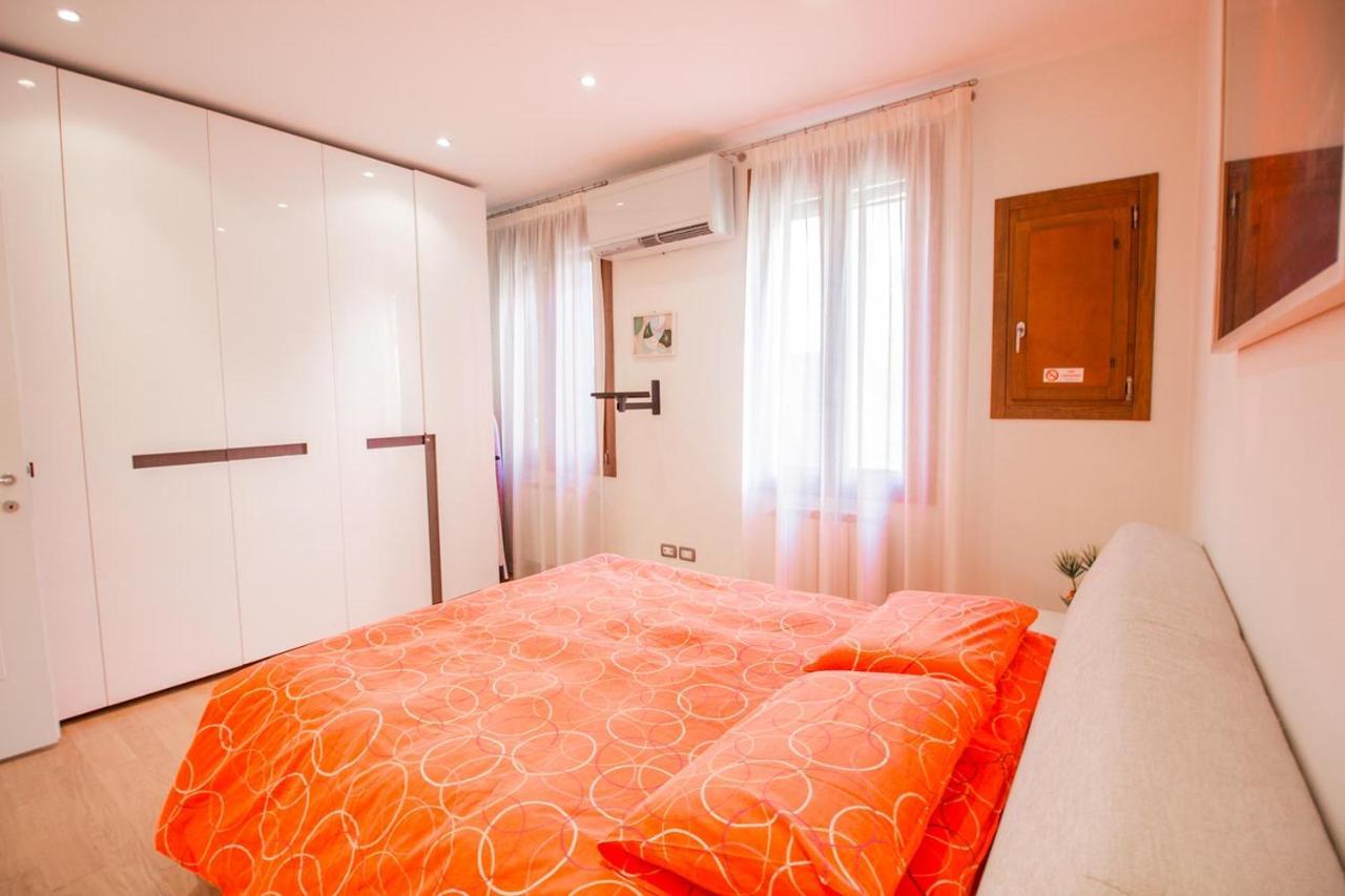 Ca' Lunetta - 5' From St. Square Apartment Venice